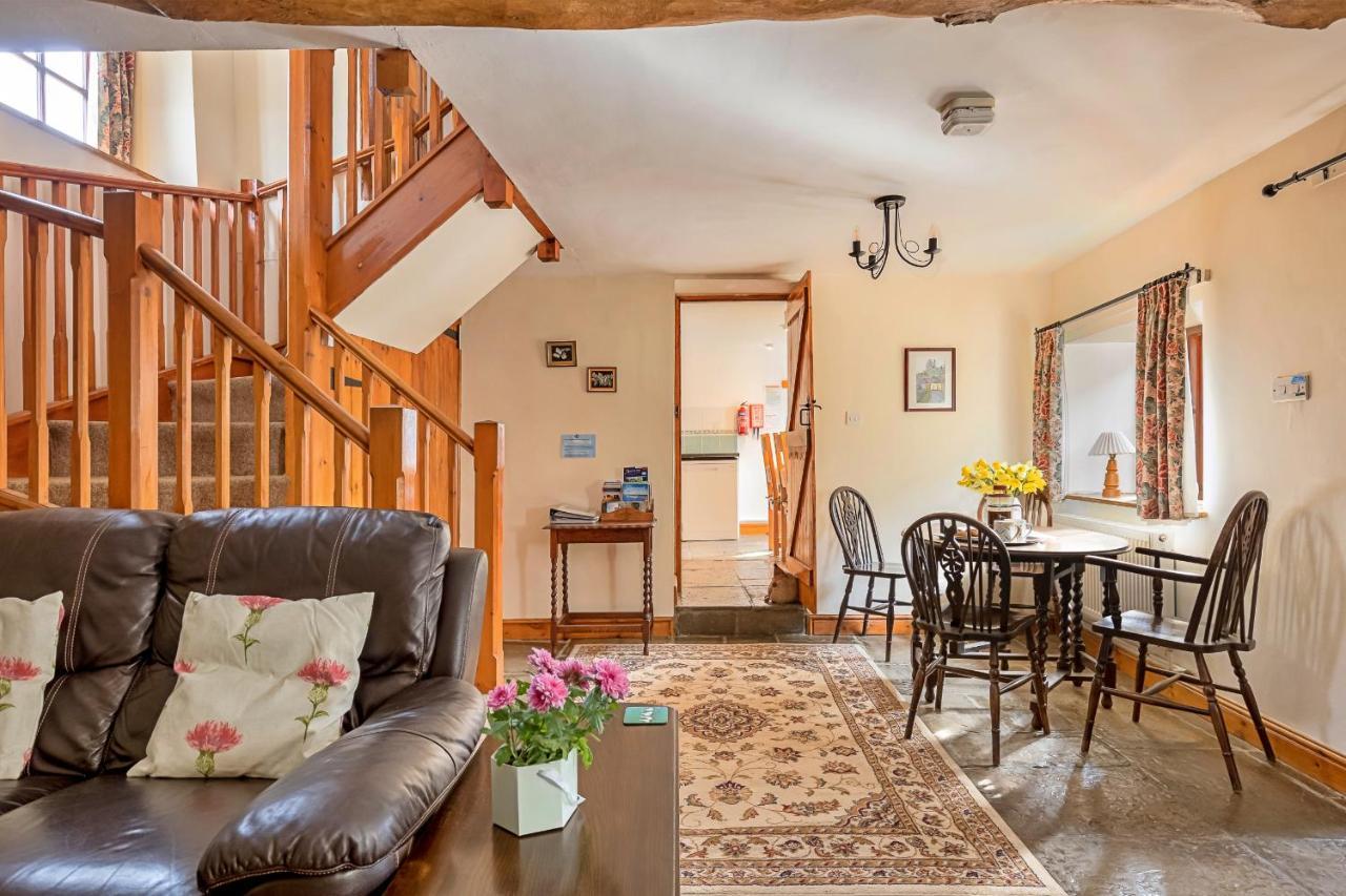 Finest Retreats - Fives Court Cottage North Cheriton エクステリア 写真