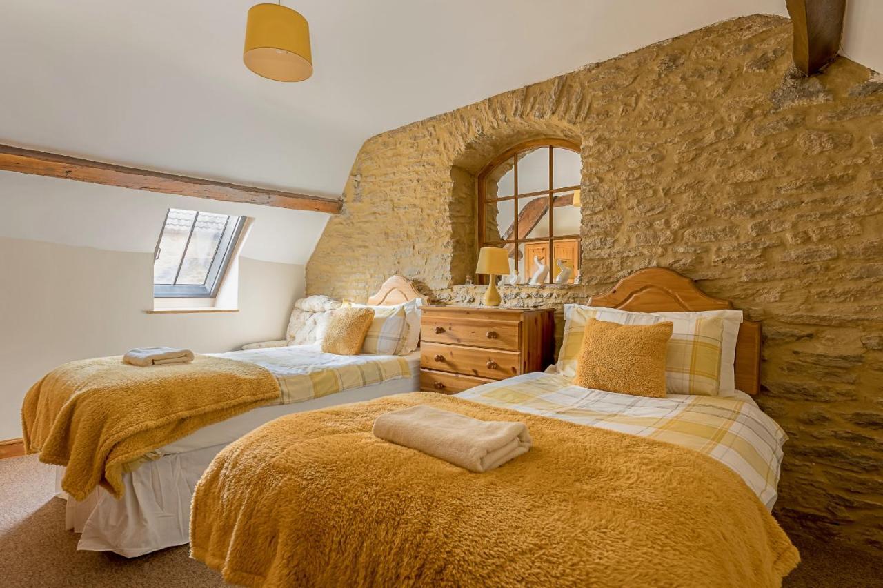 Finest Retreats - Fives Court Cottage North Cheriton エクステリア 写真