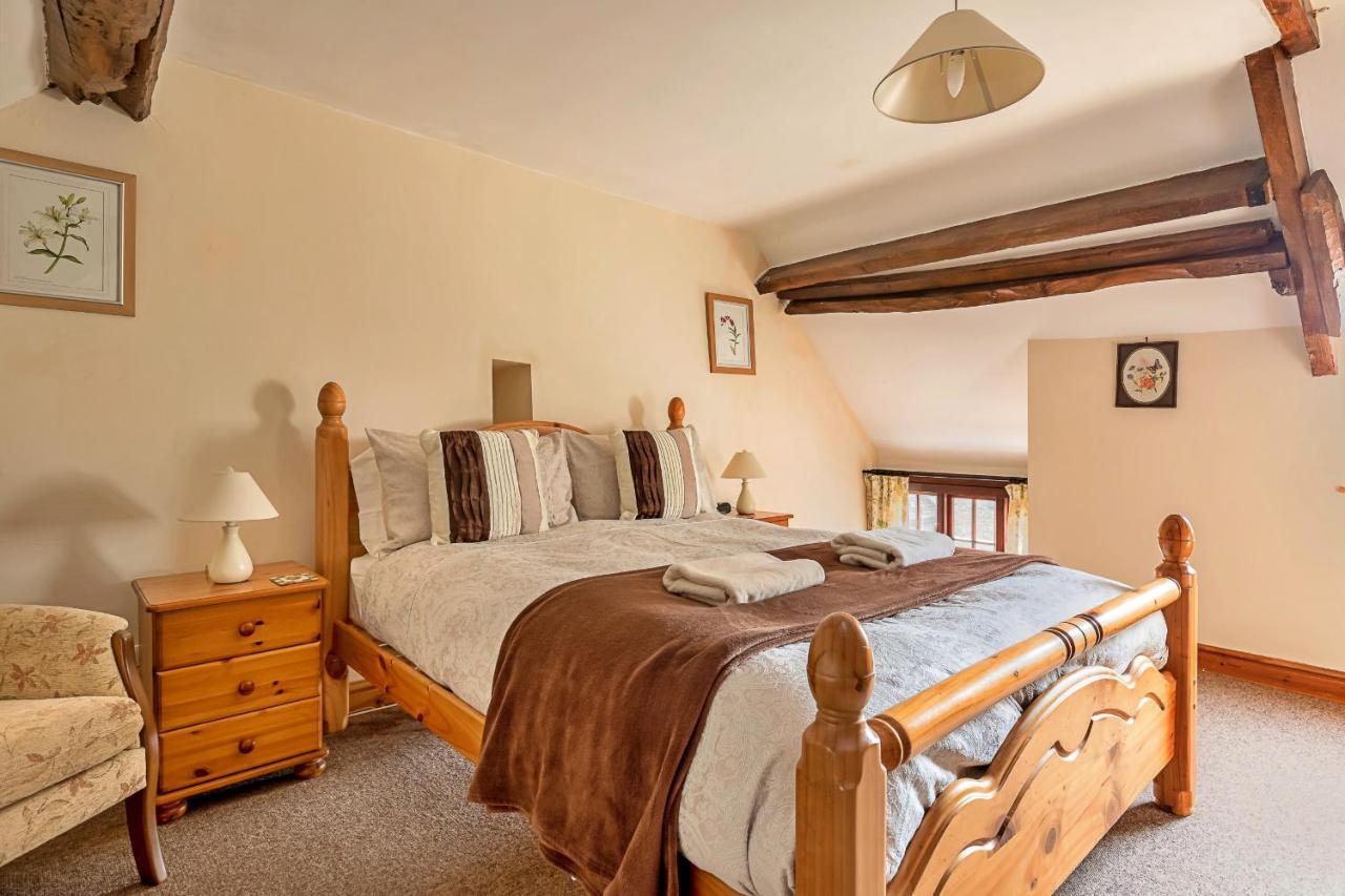 Finest Retreats - Fives Court Cottage North Cheriton エクステリア 写真