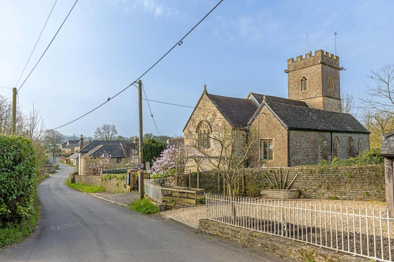 Finest Retreats - Fives Court Cottage North Cheriton エクステリア 写真